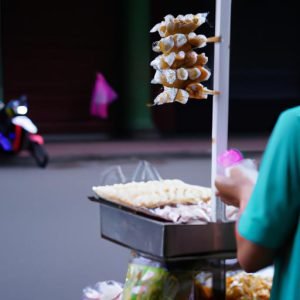 Phố Nguyễn Tuân