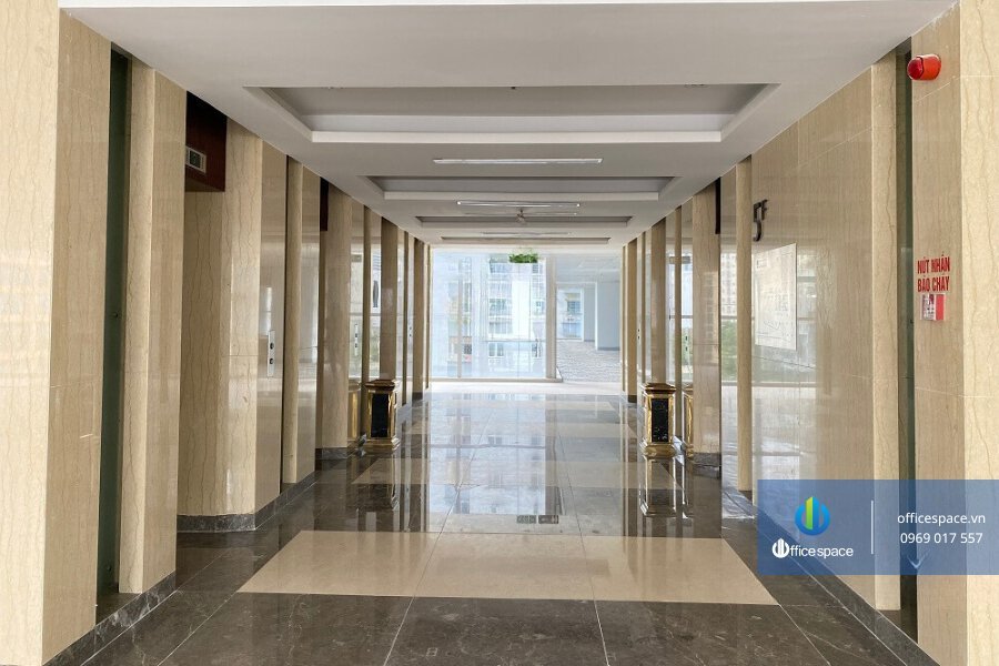 sảnh chờ thang máy tại tòa nhà pvi tower phạm văn bạch officespace