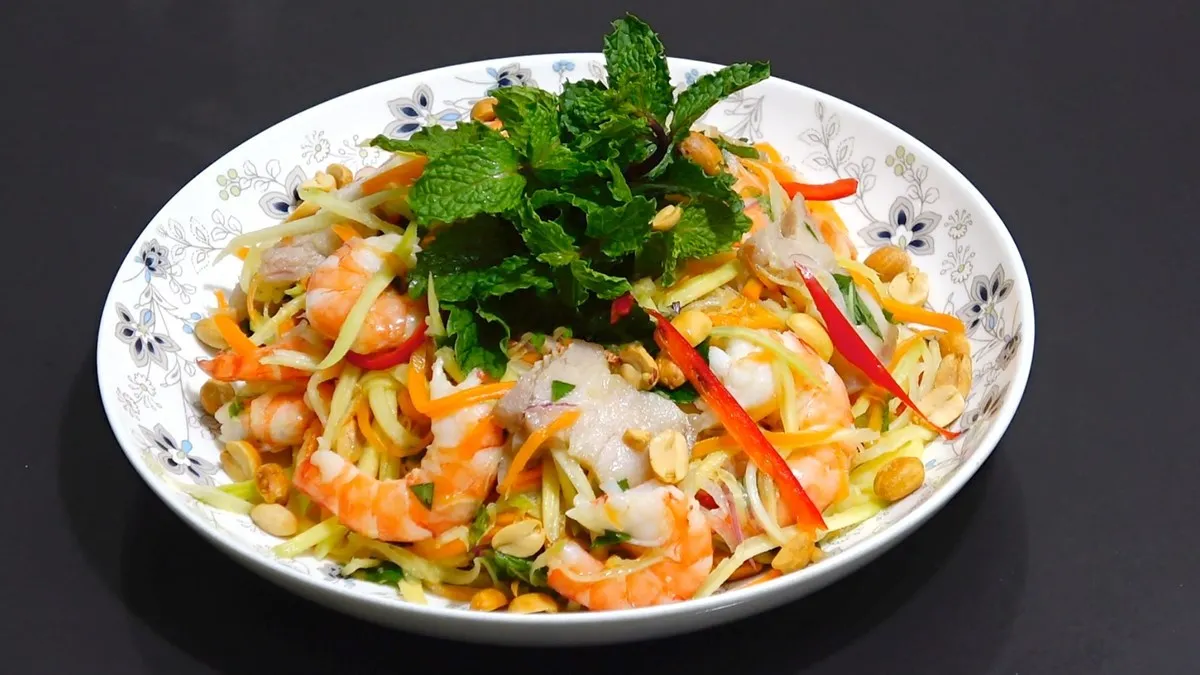 Salad Gỏi Xoài Tôm Thịt