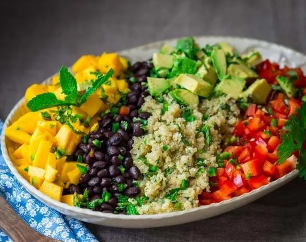 Salad Quinoa Rau Củ