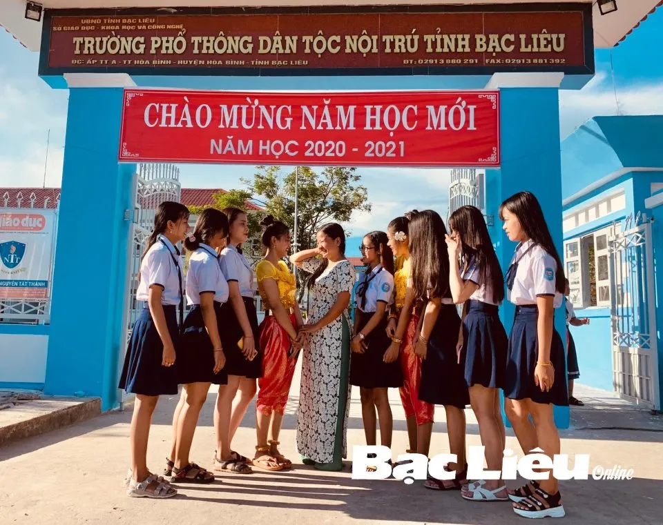 Thuần phong mỹ tục là gì?