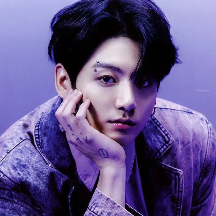 Jungkook đối mặt với sự quấy rối dai dẳng từ một số "fan cuồng"