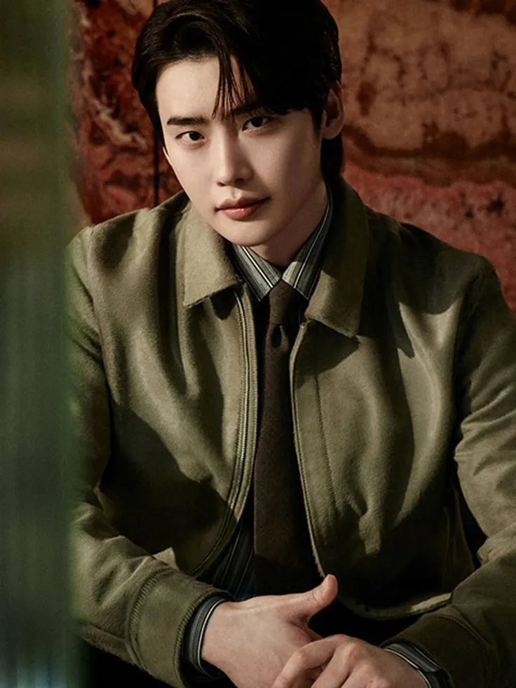 Lee Jong Suk - Tài tử "Big Mouth"