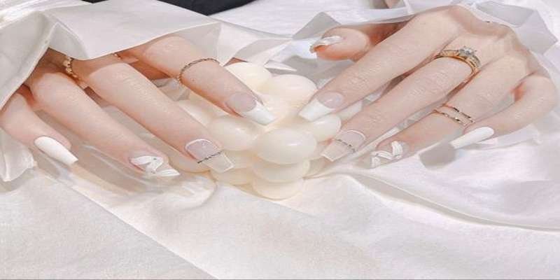 Tầm Quan Trọng Của Việc Chọn Màu Nail Phù Hợp